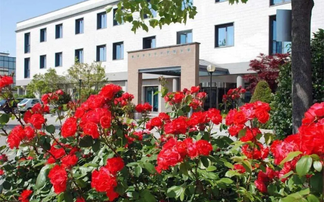 Point Hotel Conselve