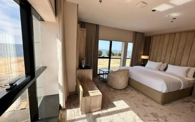Hyatt Town 4