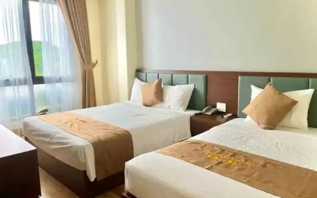 Cat Ba Rosalia Hotel