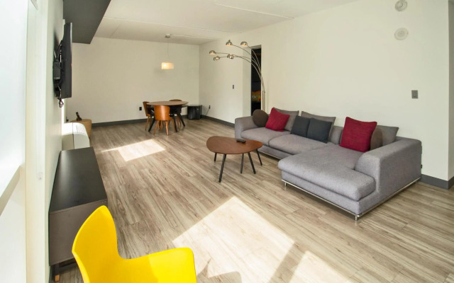 Aloft Miami Doral