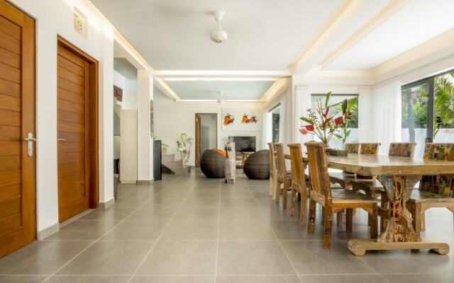 Villa Wiana by Villa Finder