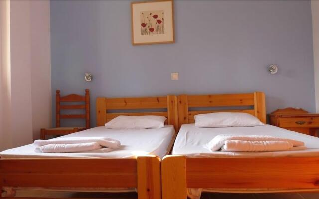 Nikolaki Rooms