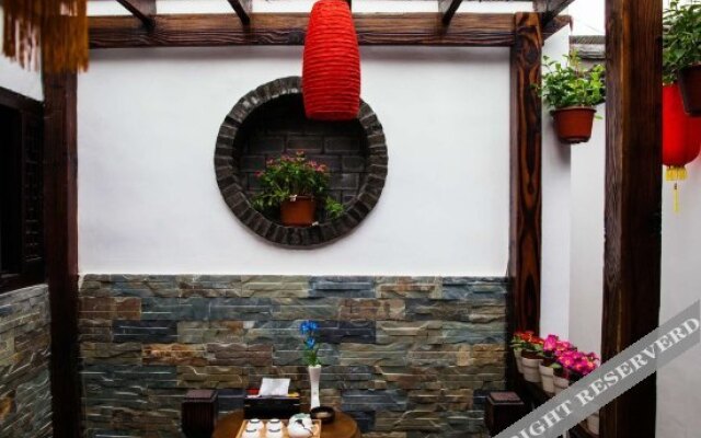 Xitang Huajian Chunshe Inn