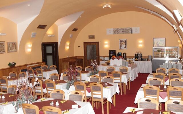 Hotel Zlata Hvezda Trebon