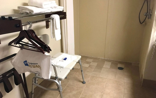 Best Western Inn & Suites