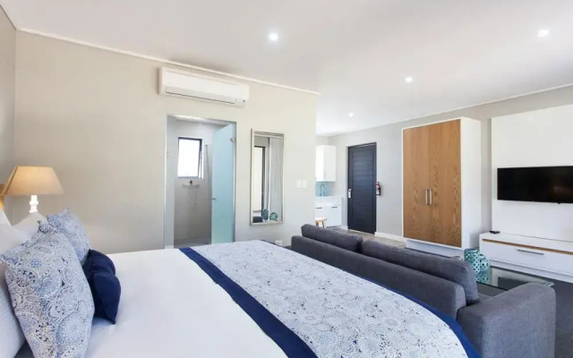 Pearl Valley Lodges