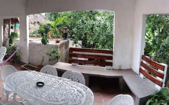 Hostal Cabriales