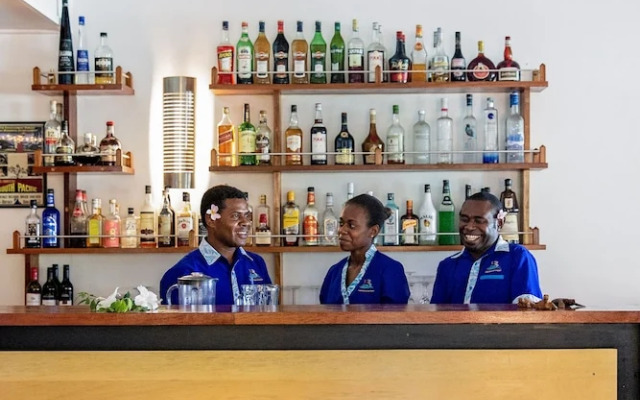 Barrier Beach Resort - Adults Only