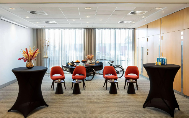Ramada Amsterdam Airport Schiphol Hotel