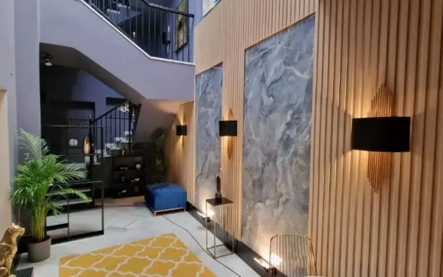 Boutique Suites