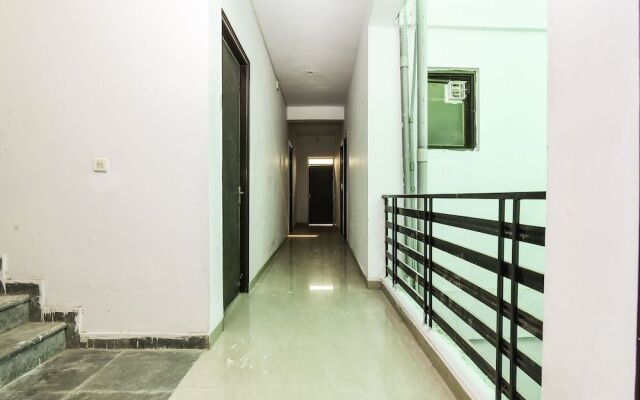 OYO 20031 Flagship Jaypee Hospital