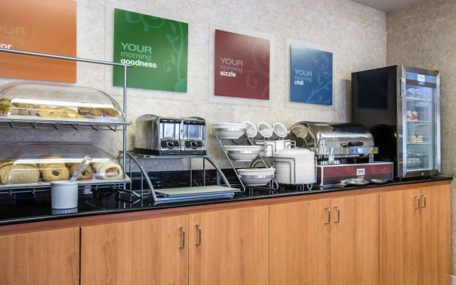 Comfort Suites Victorville-Hesperia