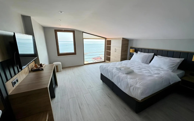 Çamlıca Hotel