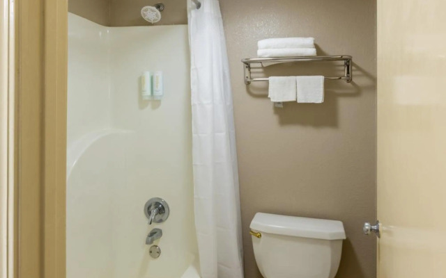 Rodeway Inn Prattville