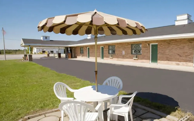 American Inn Sturgis