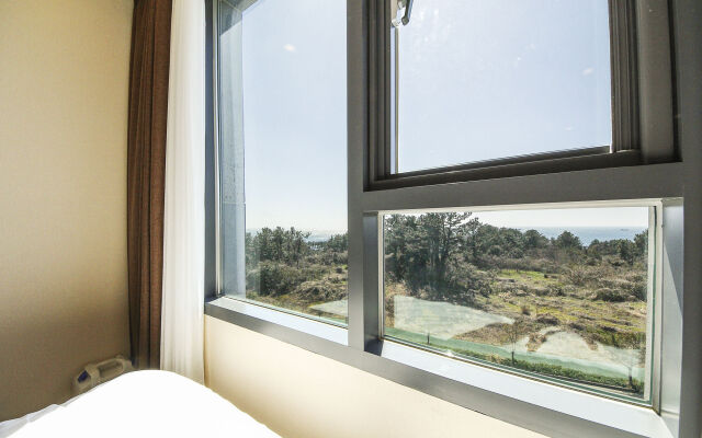 Jeju Ocean Blue Hotel