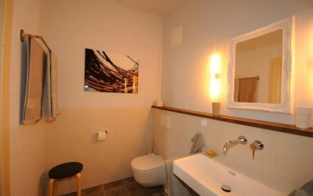 LANDHAUS-FURTH8