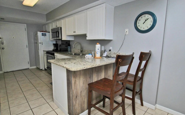 Ocean House by Youngs Suncoast