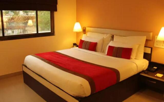 Hotel Shalimar Palace Inn