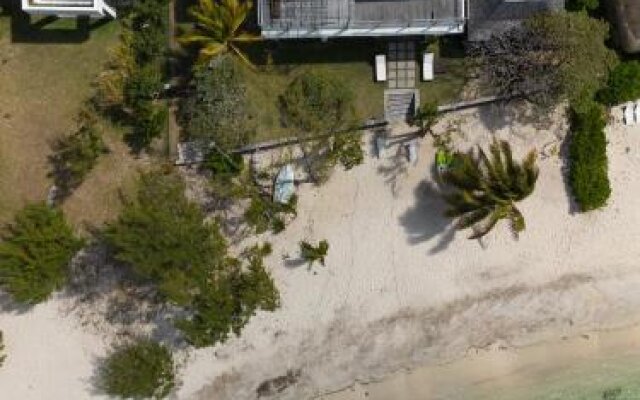 Koki Bonheur Beachfront Villa By StayMauritius