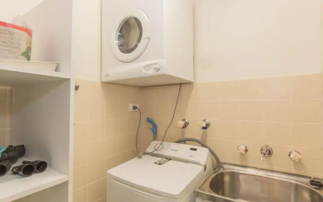 Lakeside 3/37 Cobbon Crescent