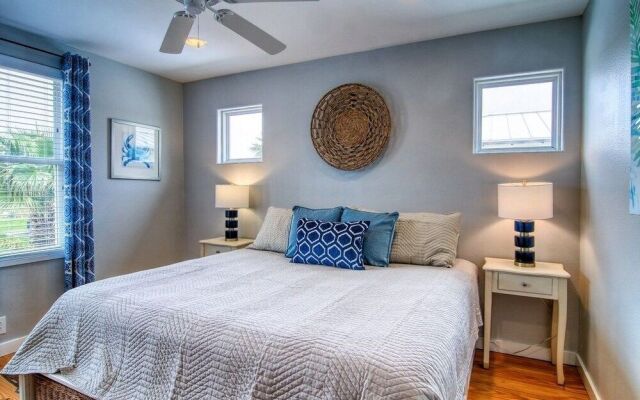 Villa Blue - 4 Br Home