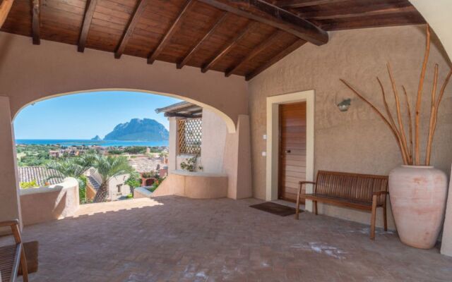 Corbezzolo 10 - Vista Village