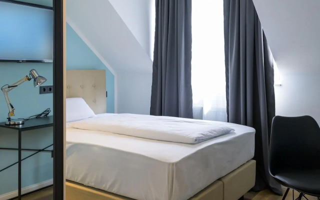 Nikii City Hotel