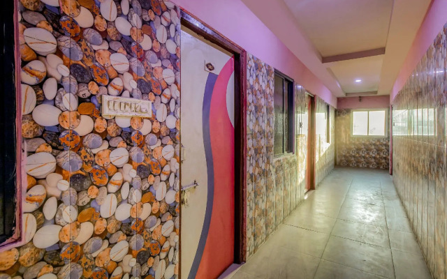 SPOT ON 70774 Hotel Rajshree