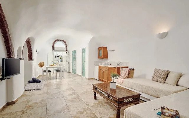Santorini Mansion at Imerovigli