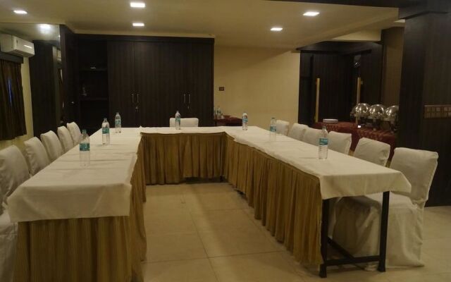JK Rooms 127 Hotel Parashar Check In