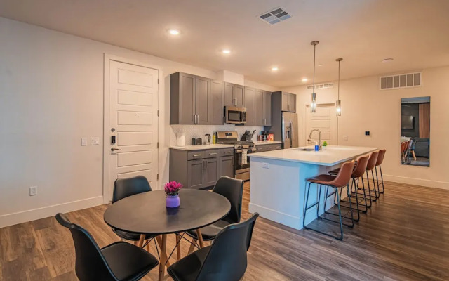 KB - Scottsdale Grand