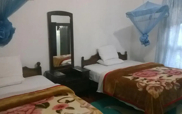 Srihelyes Inn