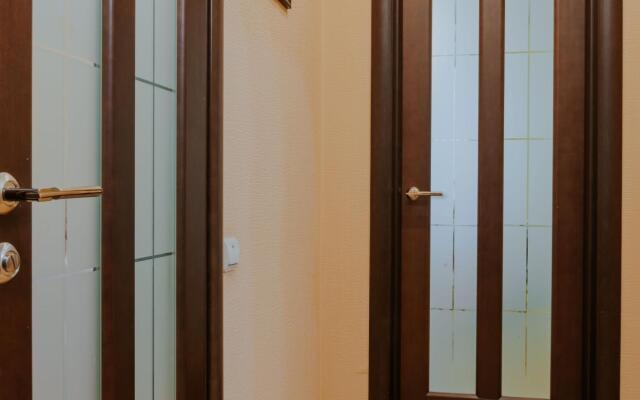 Золотой ключ на улице Авиаторов 42