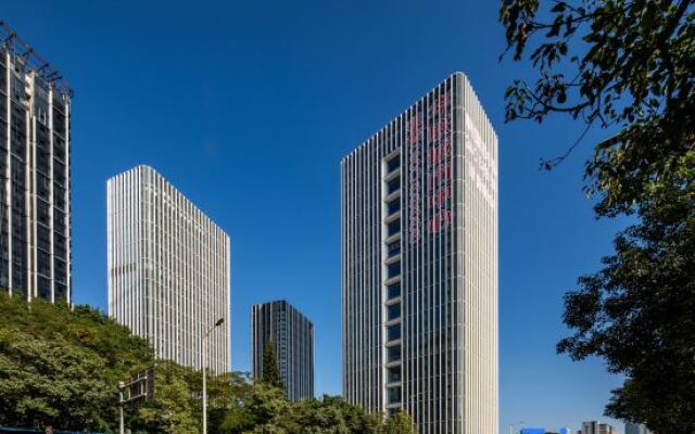 Burris Executive Apartment (Shenzhen Coast City Nanyou Clothing Store)