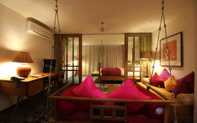 The Sky Imperial Aarivaa Luxury Homestay