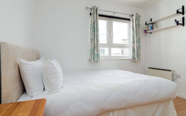 Wonderful 1BR Flat With Balcony - Hackney Downs