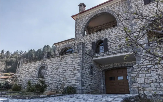Stone Mansion Anavryti, ΑΜΑ 20569