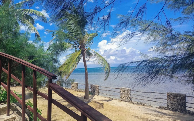 Ishara Beachfront Homes And Suites