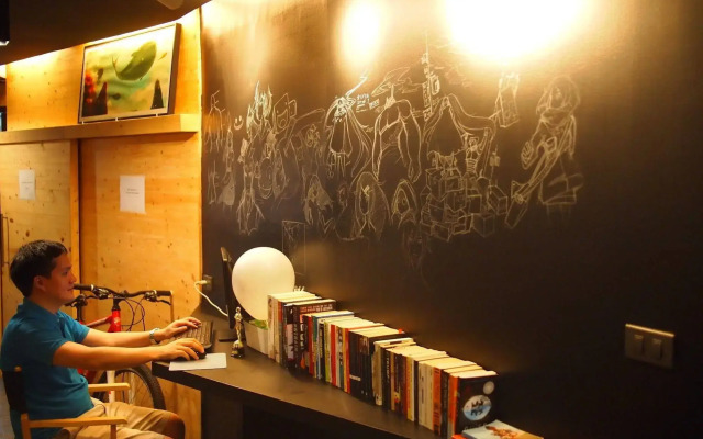 C40Winks Hostel