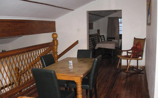 Jacaranda Self Catering Apartments