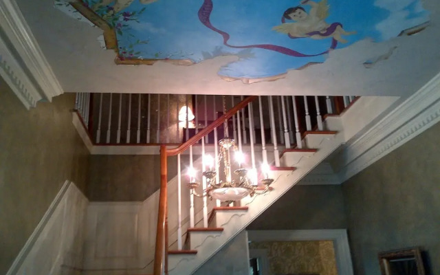 The Virginia Cliffe Inn