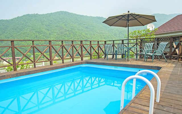 Yangpyeong Ooz Pension
