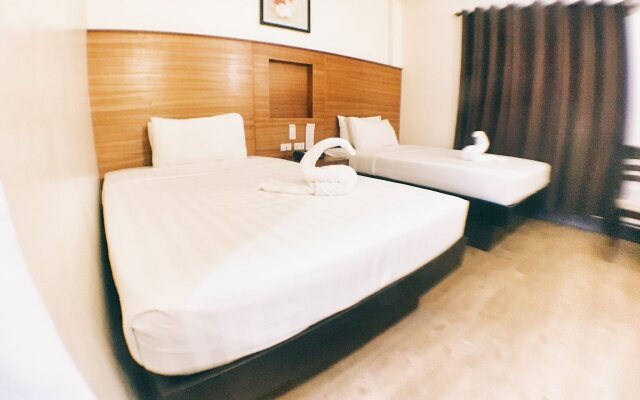 Subic Bay Travelers Hotel & Event Center