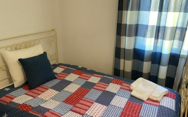 Guest House Alfarrobeiras