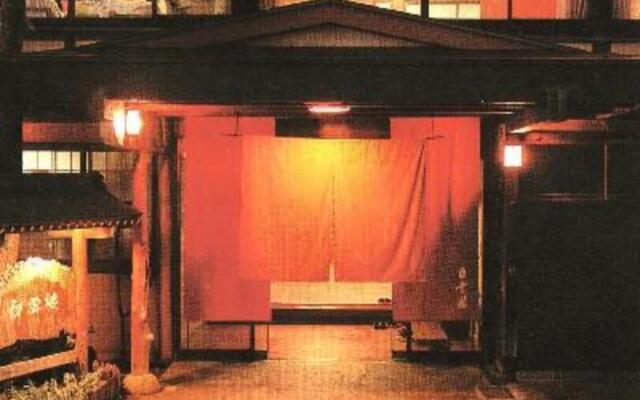 Yudanaka Onsen Hakuunro Ryokan