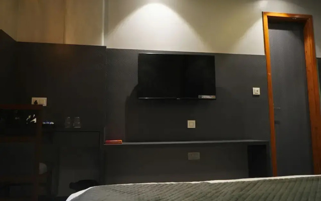 Sky Star Hotel