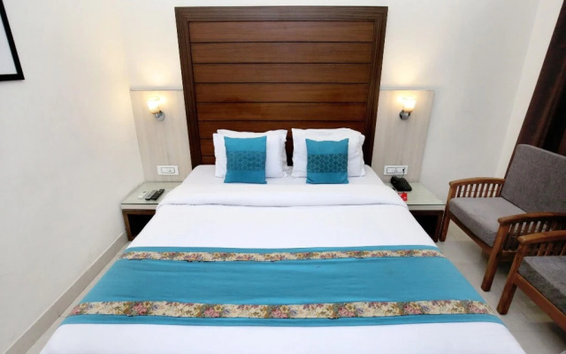 Hotel Joy by OYO Rooms