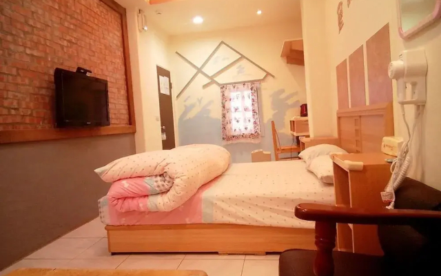 Jiu Fen Alleyway B B