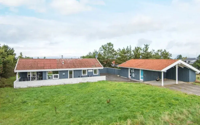 8 Person Holiday Home in Glesborg